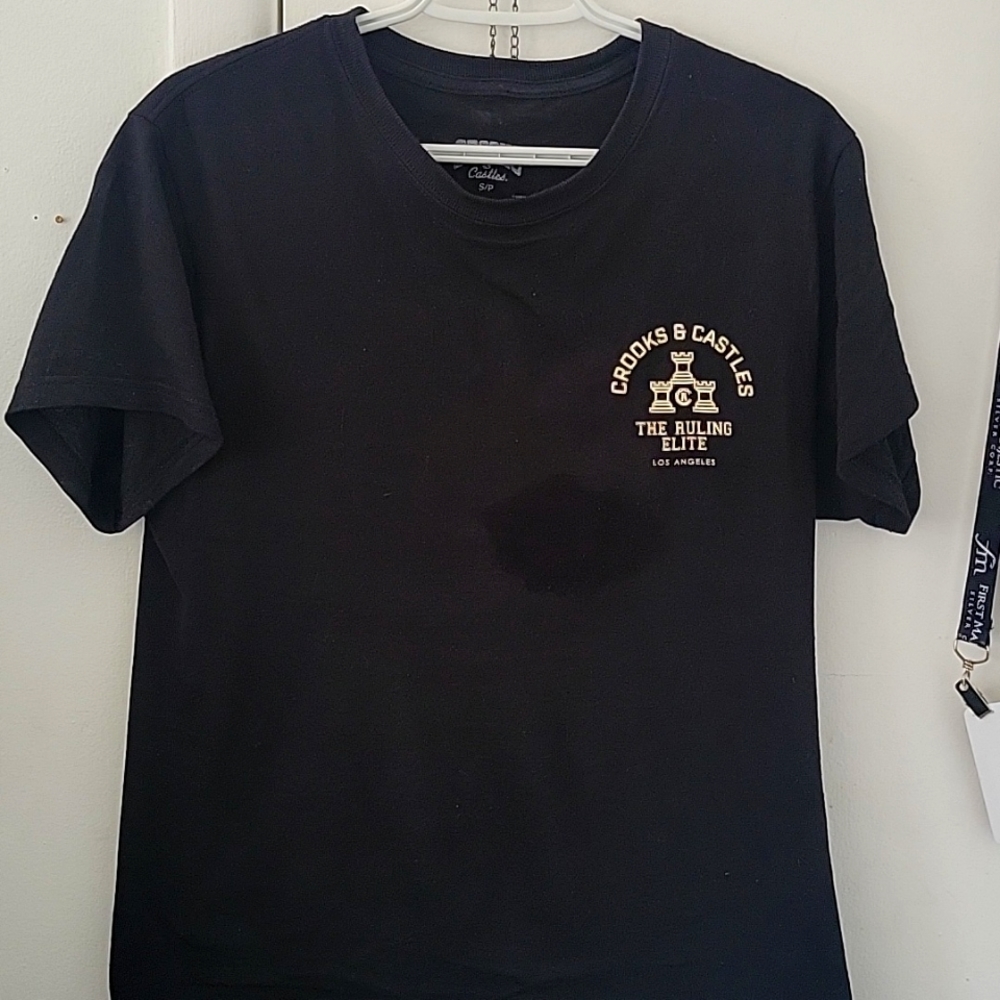 Crooks & castles los Angeles the ruling elite tee size small color black